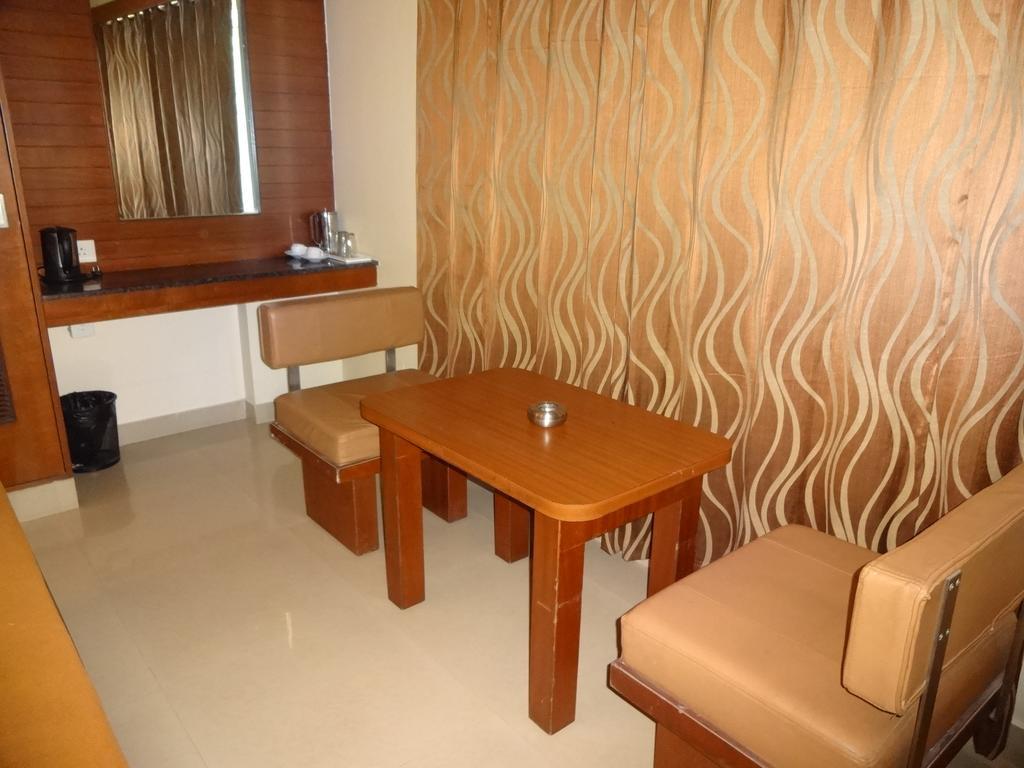Sheetal Residency Hotel Bangalore Ngoại thất bức ảnh