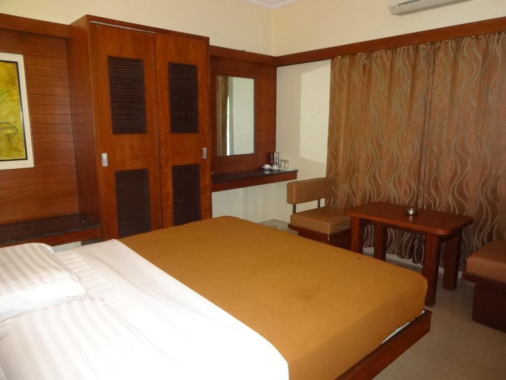 Sheetal Residency Hotel Bangalore Ngoại thất bức ảnh