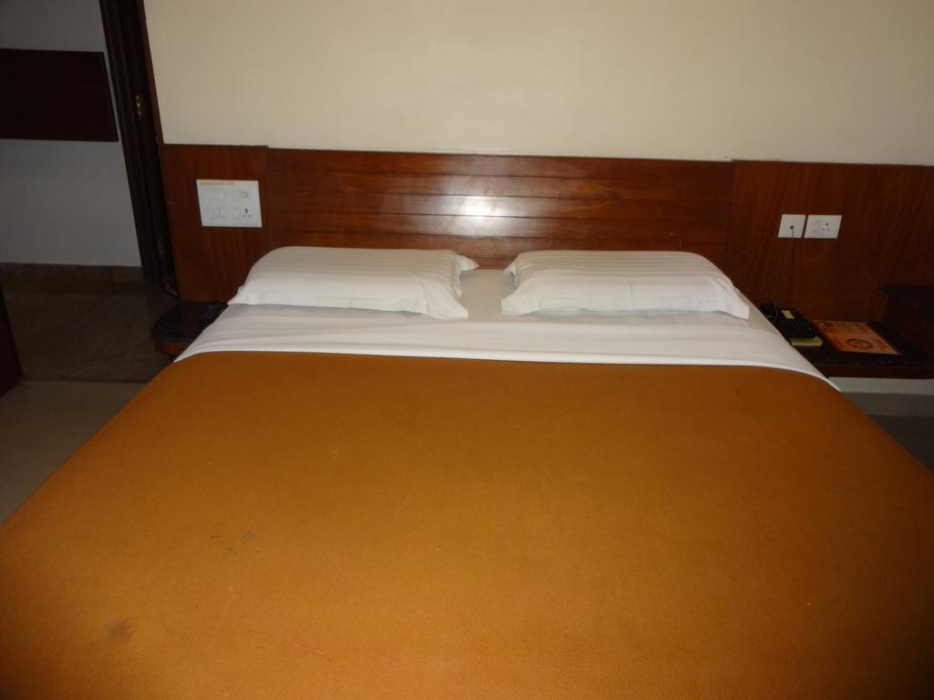 Sheetal Residency Hotel Bangalore Ngoại thất bức ảnh