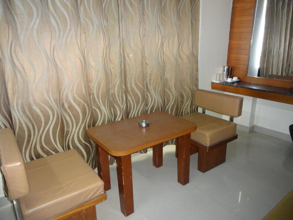 Sheetal Residency Hotel Bangalore Ngoại thất bức ảnh