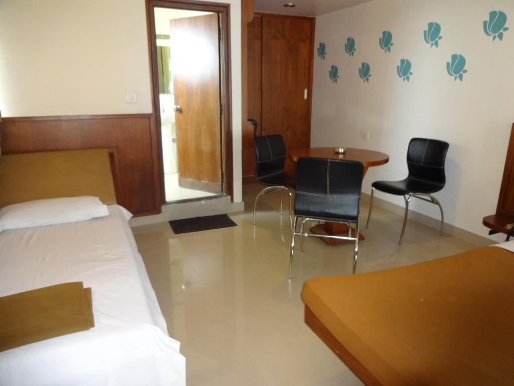 Sheetal Residency Hotel Bangalore Ngoại thất bức ảnh