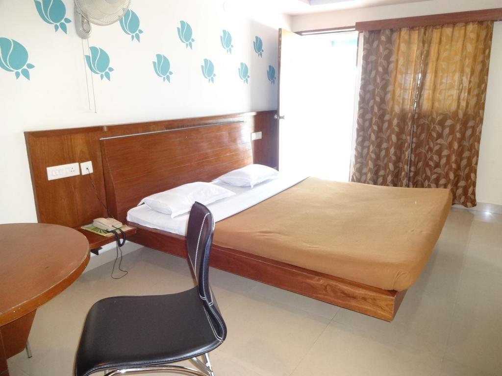 Sheetal Residency Hotel Bangalore Ngoại thất bức ảnh